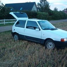 Fiat Uno 45