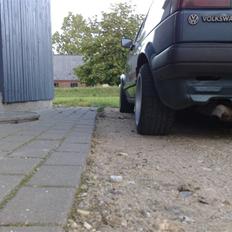 VW Golf 2 1,8 cl *SOLGT*