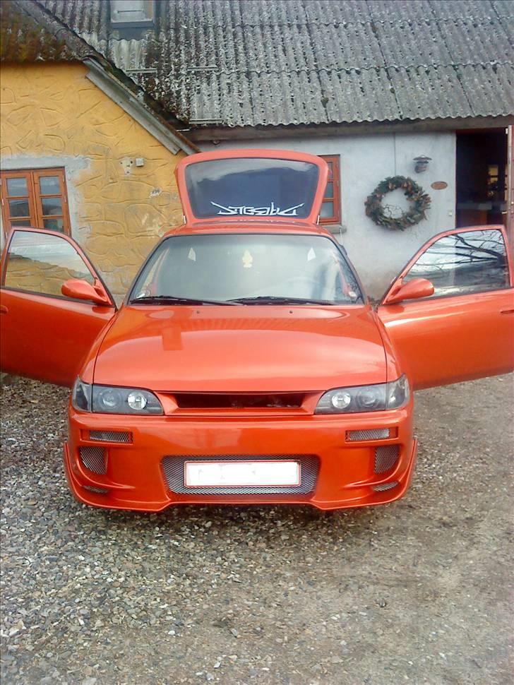 Toyota corolla 1,6 gsi billede 1