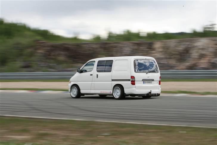 Toyota Hiace billede 7