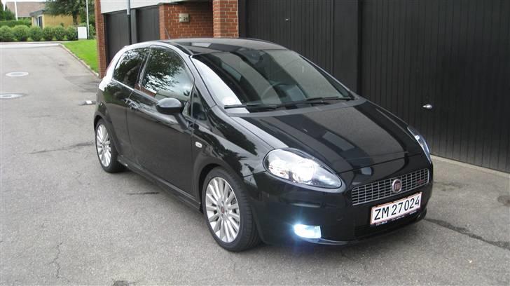 Fiat Grande Punto JTD Sport billede 17