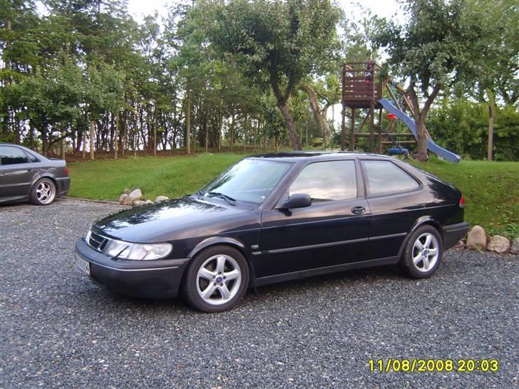 Saab 900 I  - bemærk lige klare blink på skærmen billede 1