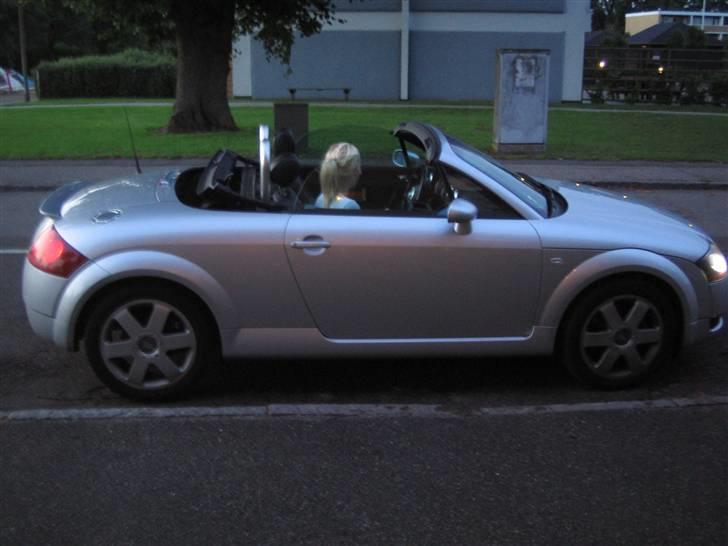 Audi TT Roadster SOLGT billede 3