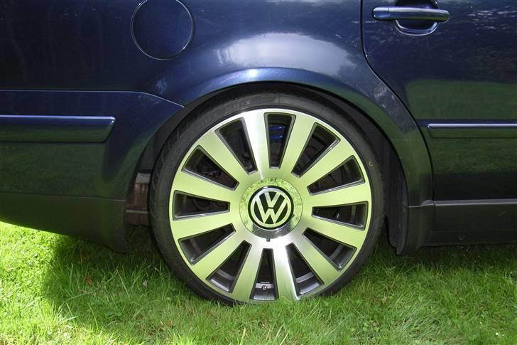 VW PASSAT  - GEVIND TIL 6 KG.... :( :(  KAN DESVÆRRE IKKE BLIVE LAVERE PGA. TRÆKAKSLERNE billede 9