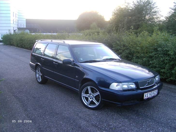 Volvo V 70 Billeder af biler Uploaded af Lars s