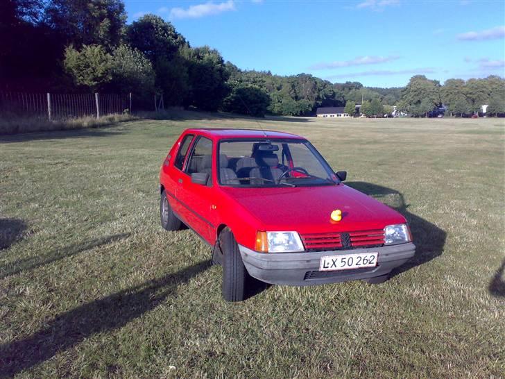 Peugeot 205 pandekage solgt billede 4