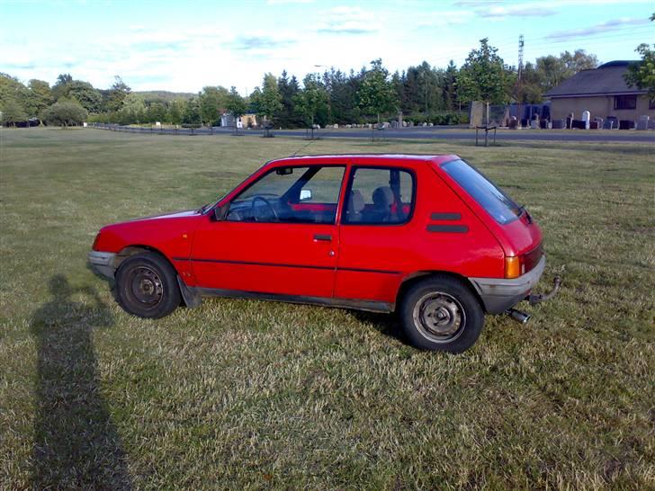 Peugeot 205 pandekage solgt billede 13