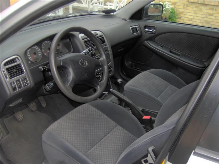 Toyota Avensis 2,0 Stationcar billede 3