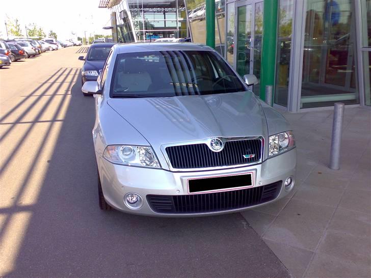 Skoda octavia RS 2,0 TDI - 2) NY BIL HURRA! MIN FØRSTE :-D billede 2