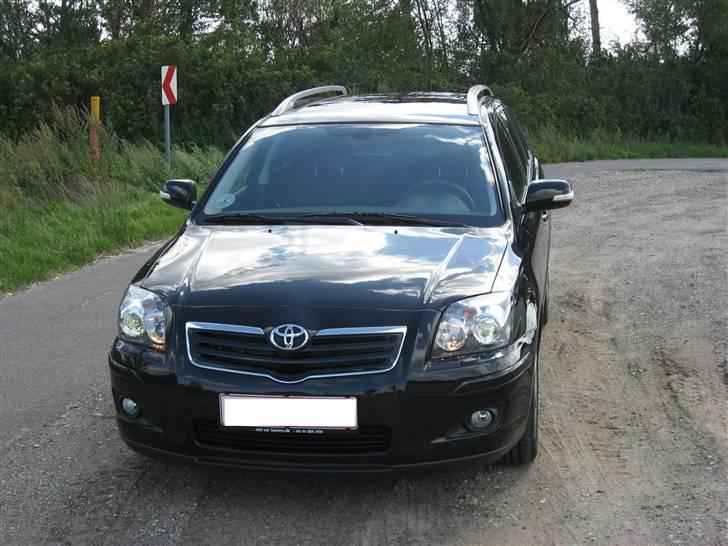 Toyota Avensis sol plus billede 2