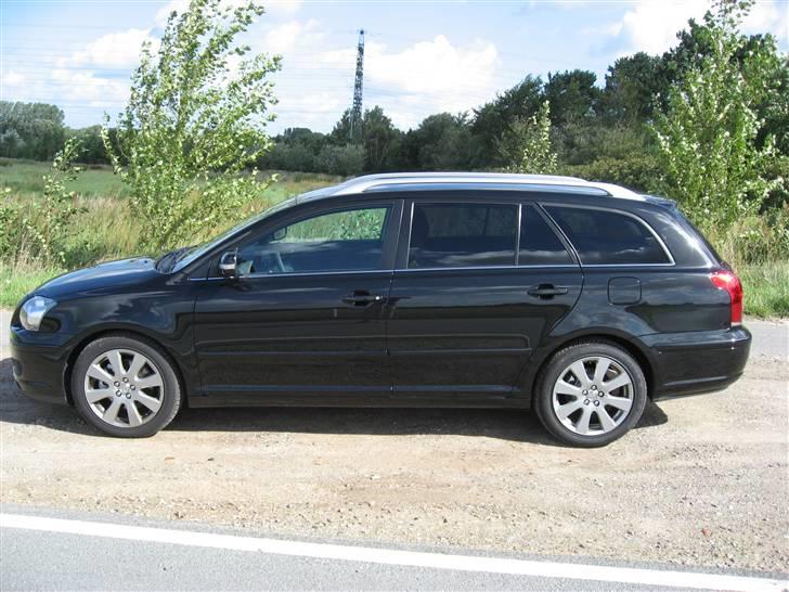 Toyota Avensis sol plus billede 7