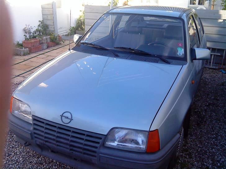 Opel kadett e 1,3 s ls  billede 1