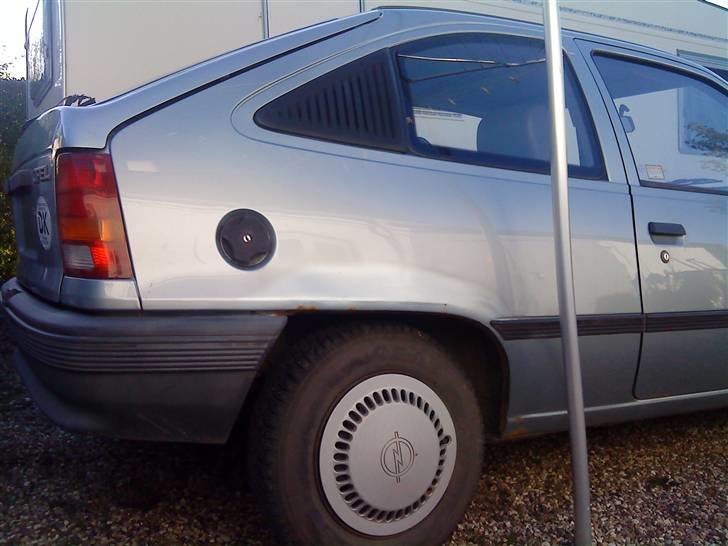 Opel kadett e 1,3 s ls  billede 4