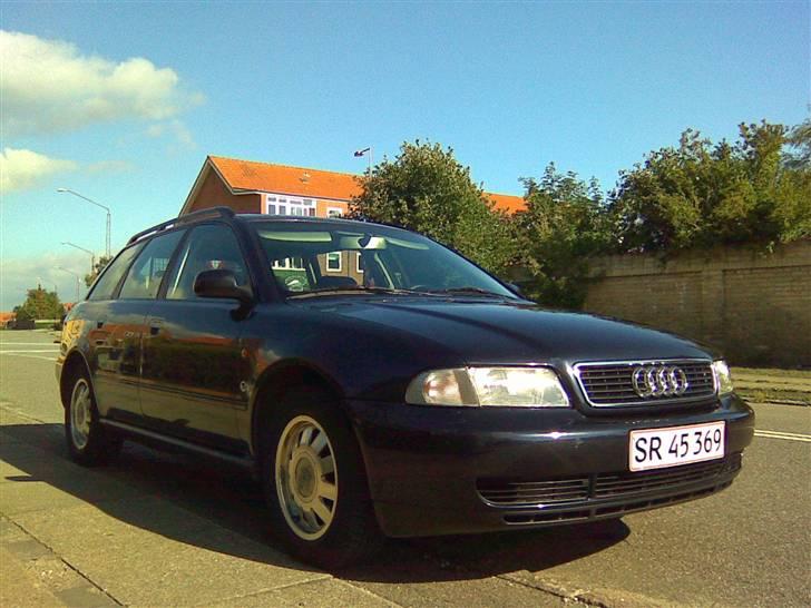 Audi A4 Avant 1,8T *SOLGT* - Standard.. lige hentet den tirsdag d. 22/07-2008 billede 18