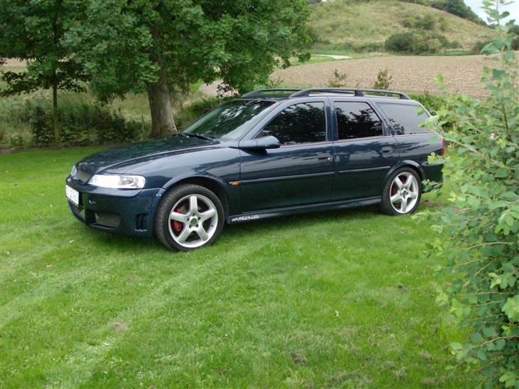 Opel Vectra B St.car (Solgt)  billede 3