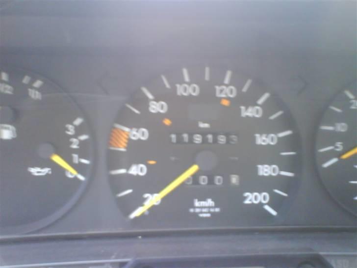 Mercedes Benz 190 d 2,5 billede 2