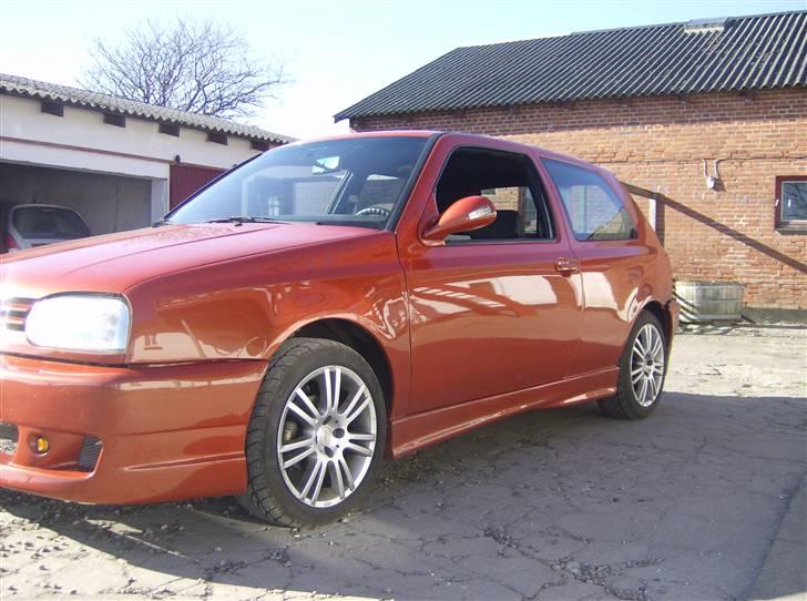 VW Golf 3 1,8I (DØD) billede 9