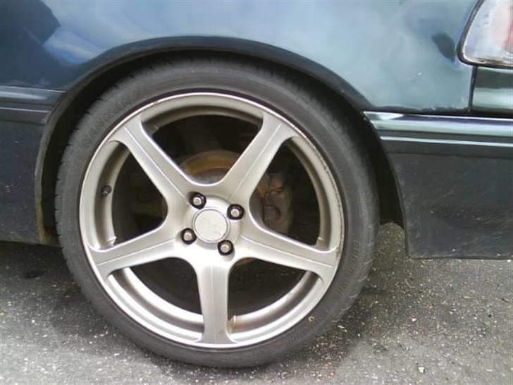 Honda Civic 1.6 V-TEC billede 3