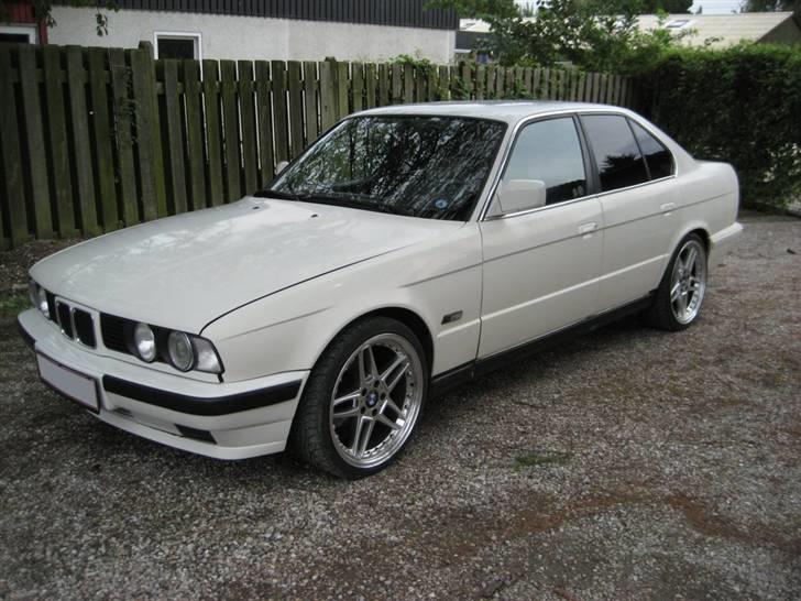 BMW E34 518i billede 1