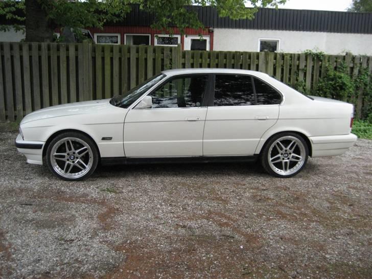 BMW E34 518i billede 2