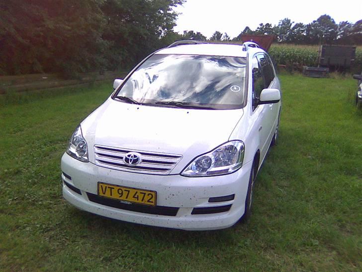 Toyota Sportsvan D-4D*SOLGT* billede 1