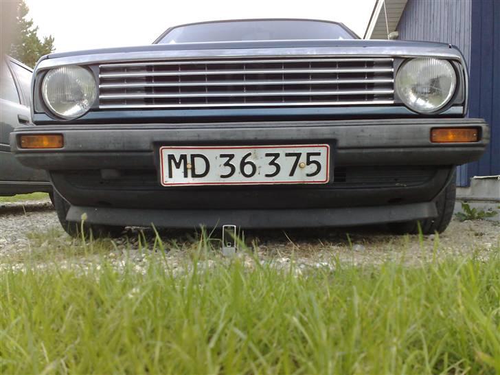 VW Golf 2 1,8 cl *SOLGT* billede 8