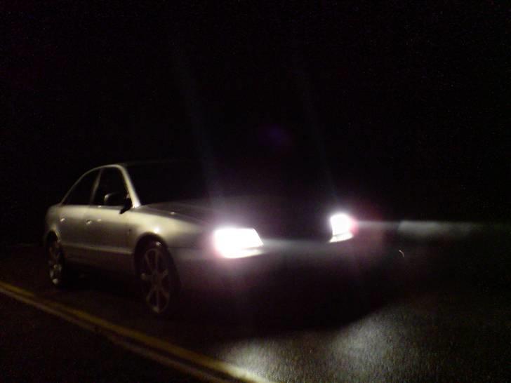 Audi A4 2,4 30v V6 "Junior" billede 14