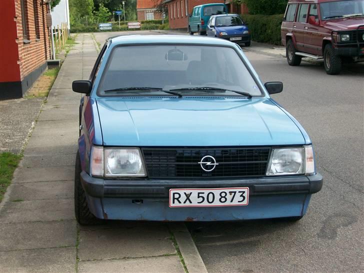 Opel Kadett D - R.I.P. billede 3