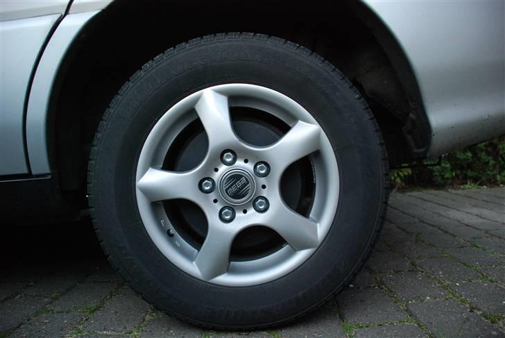 Toyota sportsvan *solgt* billede 6