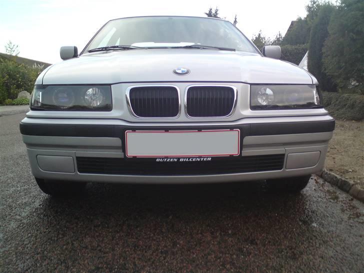 BMW E36 Compact solgt billede 15