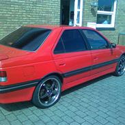 Peugeot 405 Mi 16