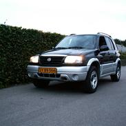 Suzuki Grand Vitara 2,5 V6