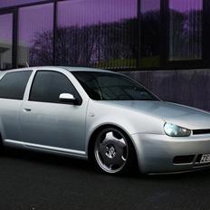 VW Golf GTi Turbo