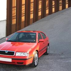 Skoda Octavia 1,8 20V SLX