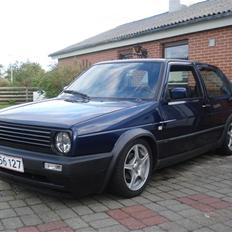 VW Golf 2 Edition Blue