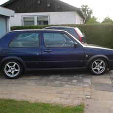 VW Golf 2 Edition Blue