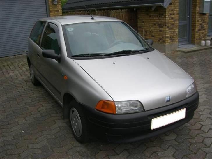 Fiat Punto 60S Solgt - Puntotoen forfra.. fint ikk? Nummerplade fjernet. Før-billede billede 3