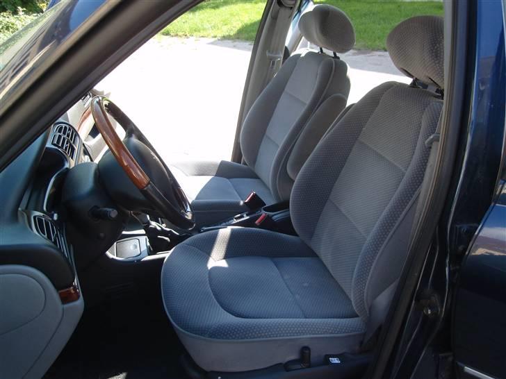 Peugeot 406 billede 8