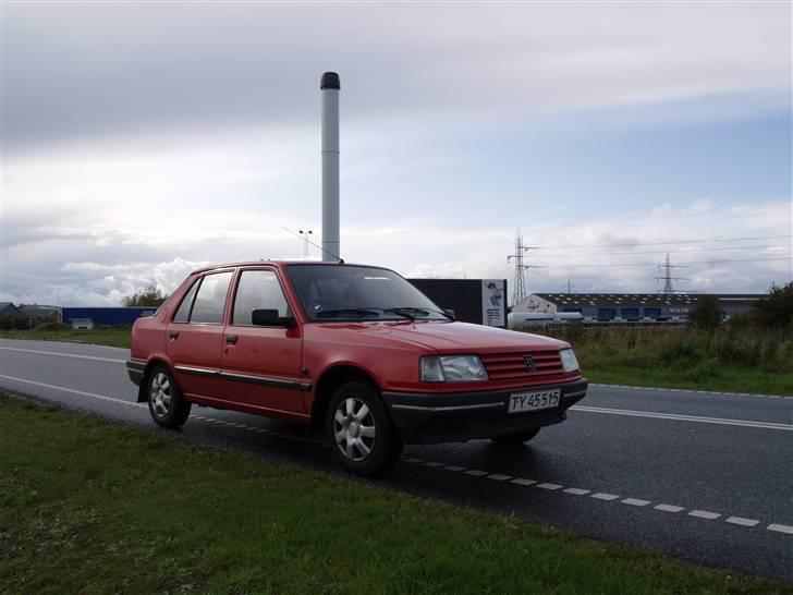 Peugeot 309 kick (Solgt) billede 3