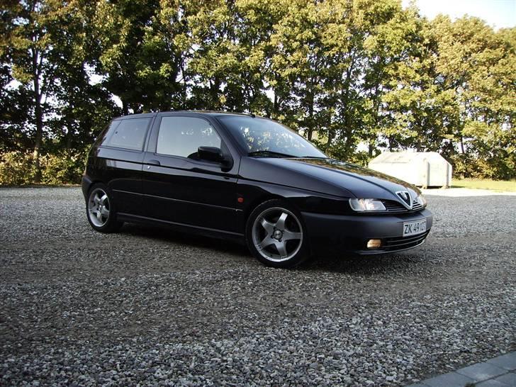 Alfa Romeo 145 1.8 TS (Solgt) billede 1