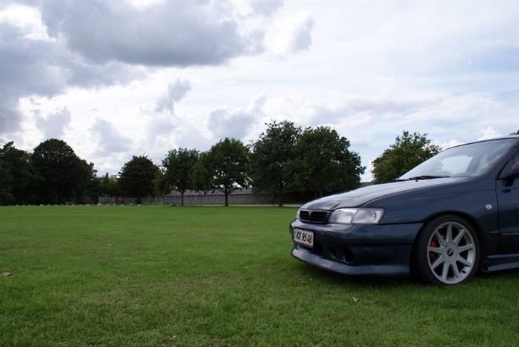 Toyota Carina E billede 8