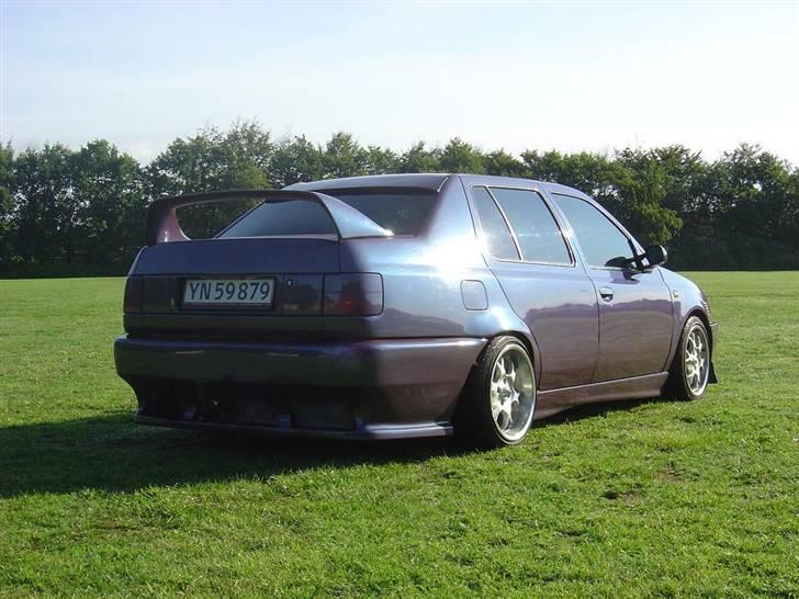 VW Vento 1,9 TDI  SOLGT billede 3