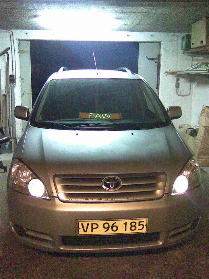 Toyota sportsvan billede 2