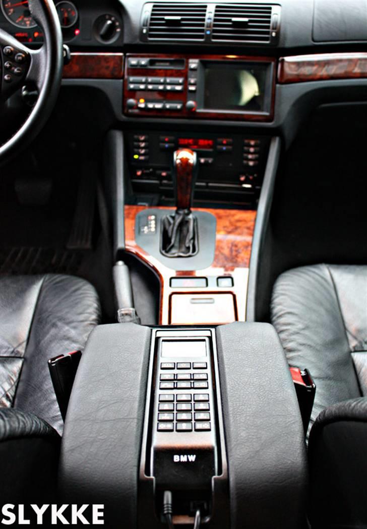 BMW 535i V8 Steptr. *Solgt* billede 16