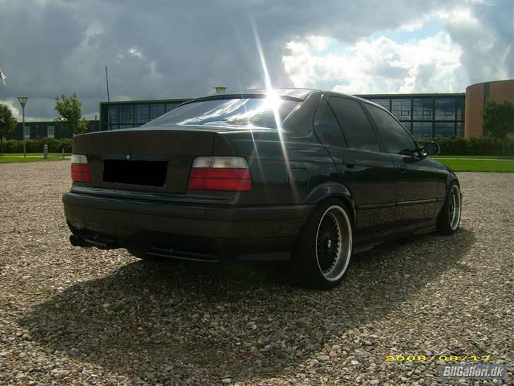 BMW 325i e36 "solgt" billede 4