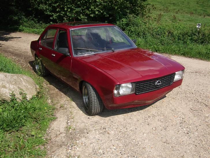 Opel ascona b 2,0s solgt billede 11