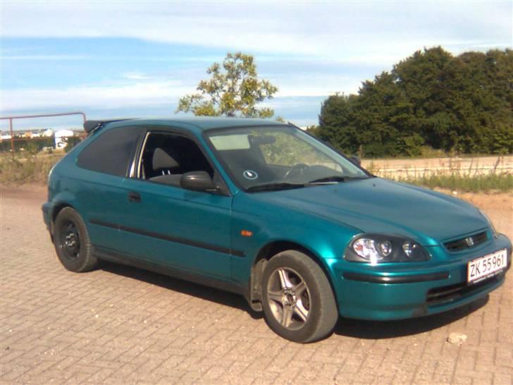 Honda civic (DØD) billede 1