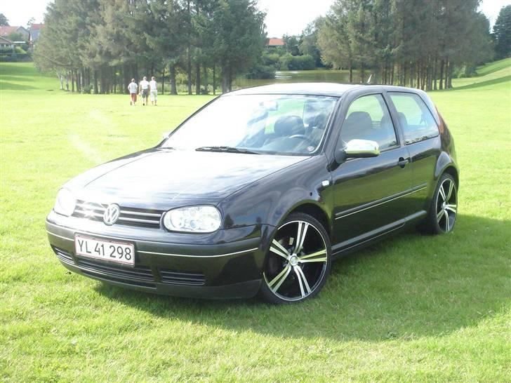 VW Golf 1.8 SOLGT billede 1