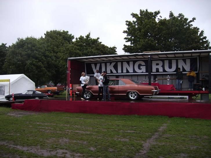Amerikaner Buick Riviera GS *SOLD* - Her overrækkes præmie til Viking Run, Roskilde 2008 billede 10