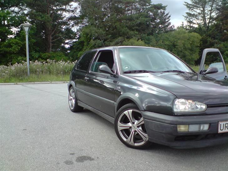 VW golf 1,8 solgt billede 7